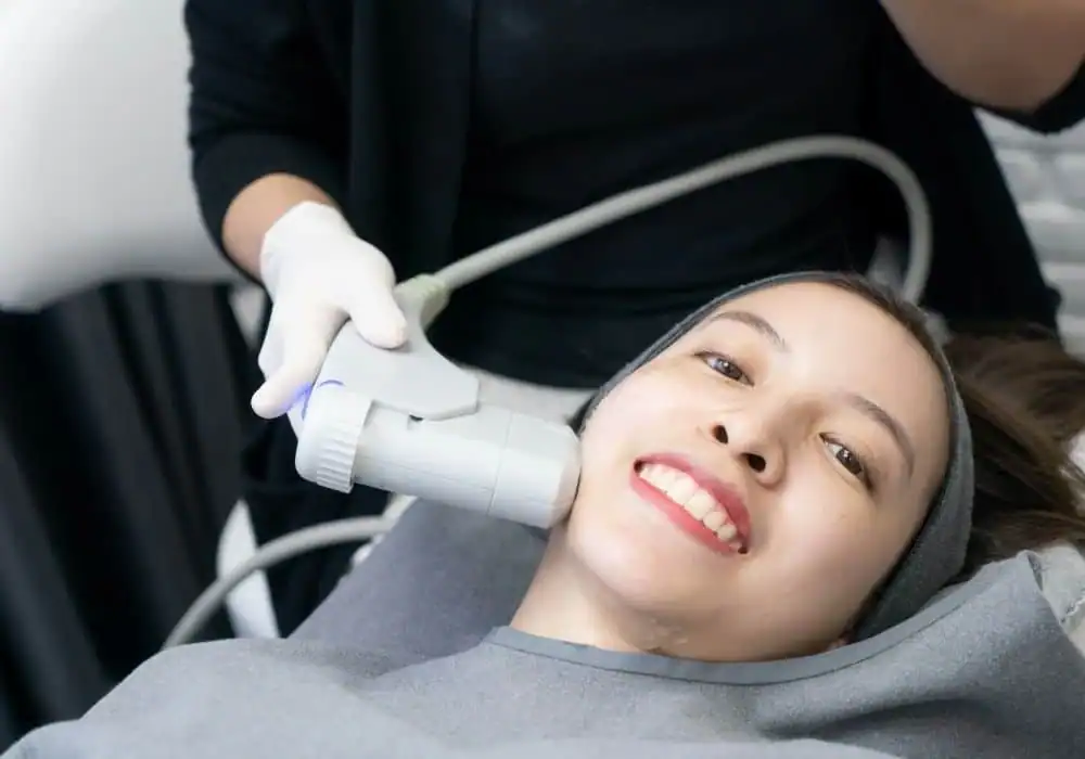HIFU treatment Milton Keynes in progress